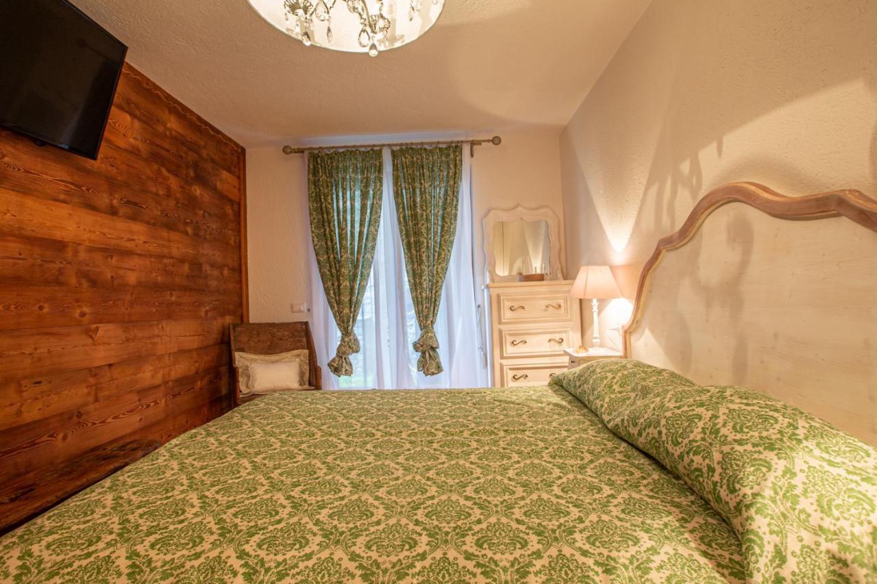 L'Atelier Du Temps - Le Petit Refuge Appartement Конье Экстерьер фото