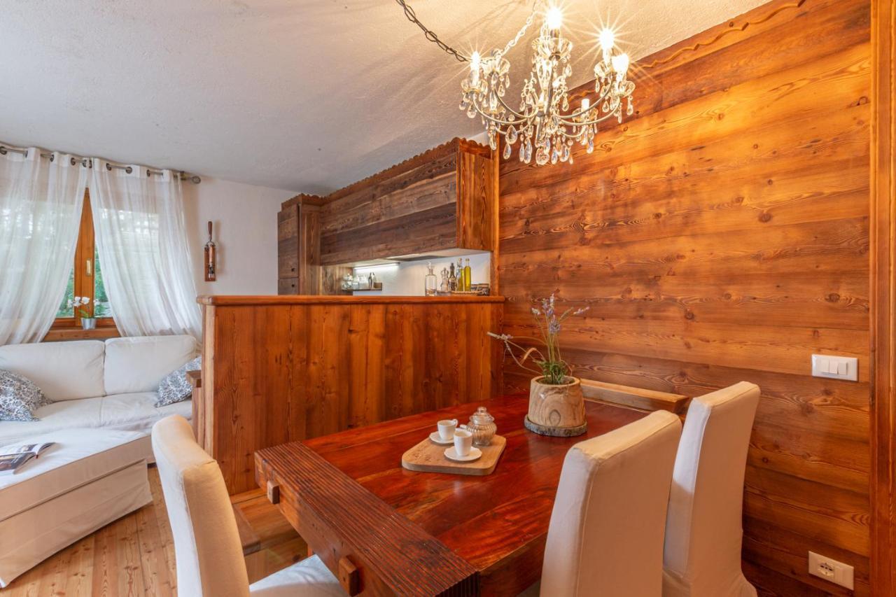 L'Atelier Du Temps - Le Petit Refuge Appartement Конье Экстерьер фото